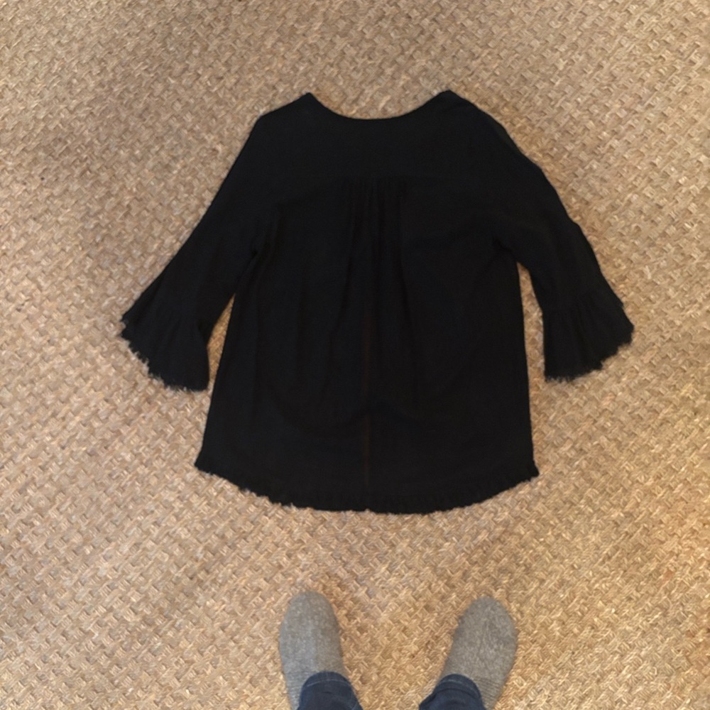 Umgee Black Ruffled Bell Sleeve V-Neck Blouse